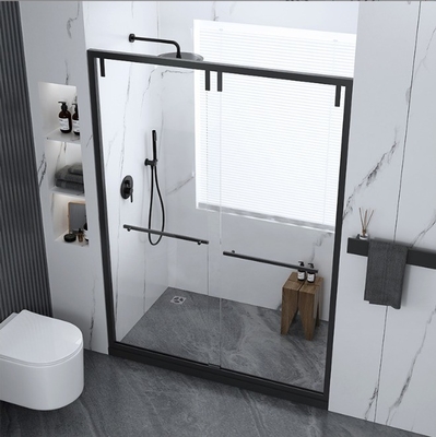 Cabina de ducha de cristal de acero inoxidable con superficie pulida y puertas correderas