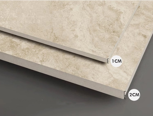 Moderno estilo de porcelana de la piscina de bordes de azulejos con travertino aspecto y 60x60 azulejos de suelo